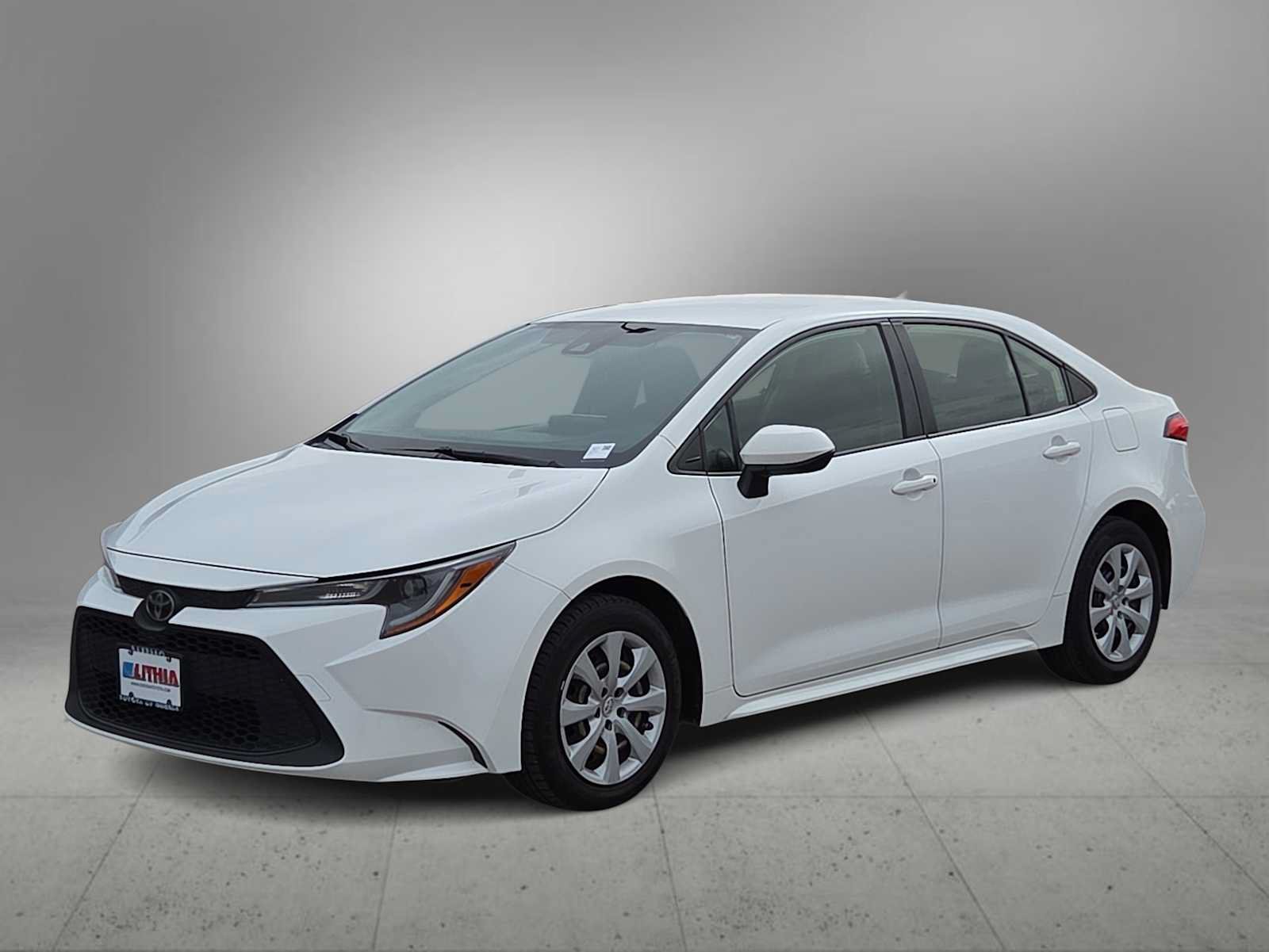 Certified 2022 Toyota Corolla LE FWD image 1
