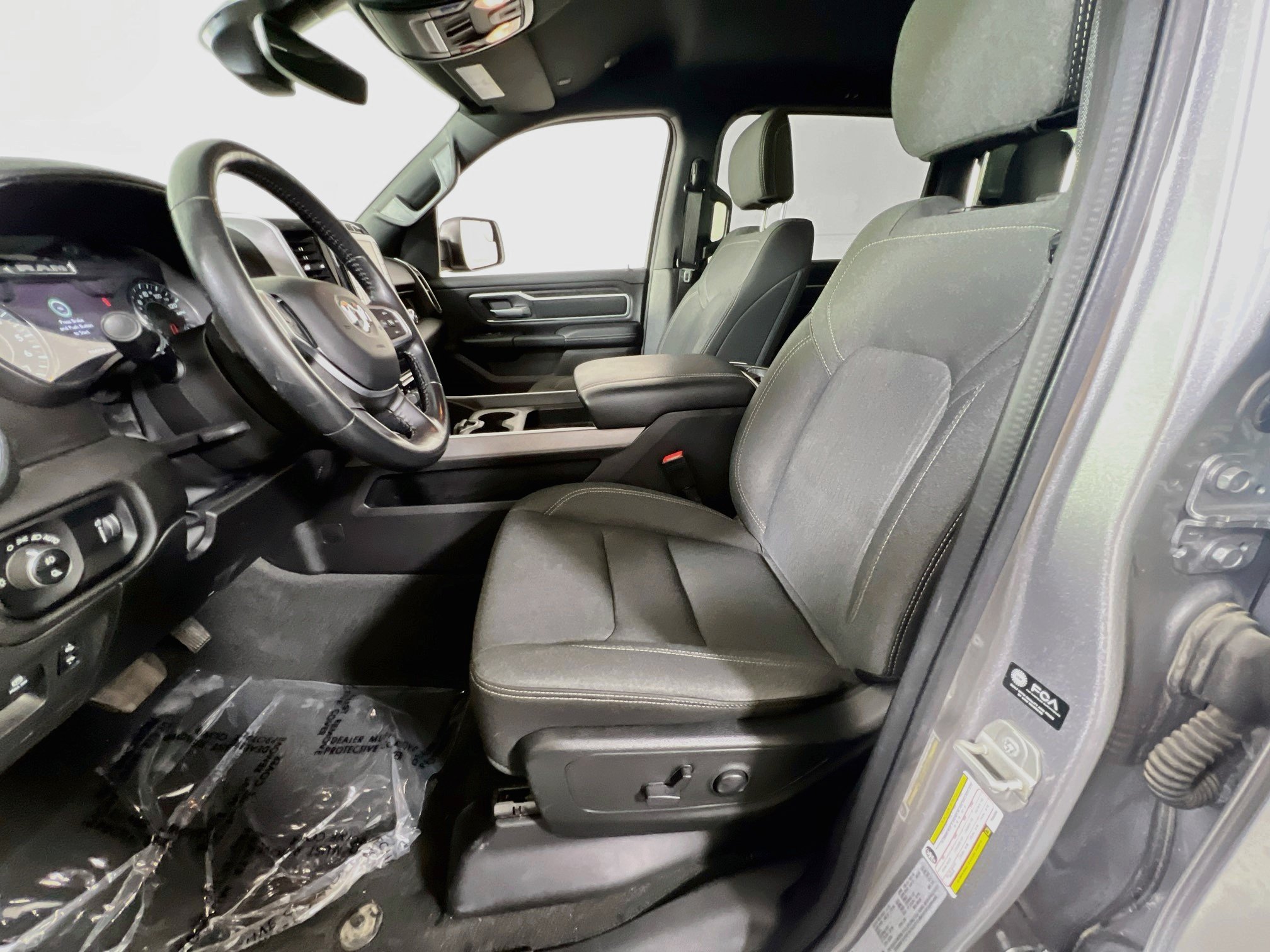 Used 2023 RAM 1500 Big Horn AWD/4WD image 21