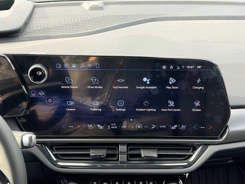 New 2026 Chevrolet Equinox EV RS image 26