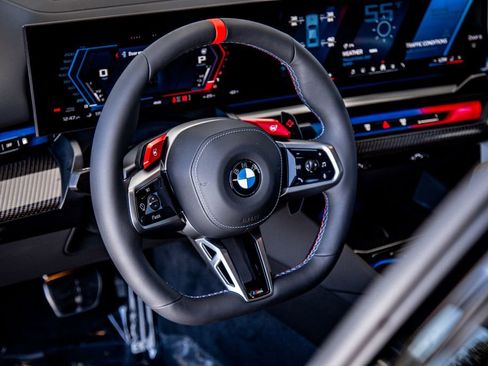New 2026 BMW M5 w/ Carbon Package AWD/4WD image 16