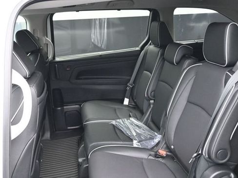New 2026 Honda Odyssey Touring image 16