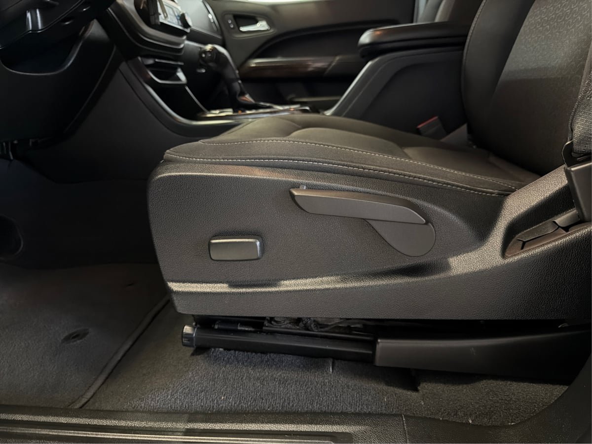 Used 2019 GMC Canyon SLE AWD/4WD image 20