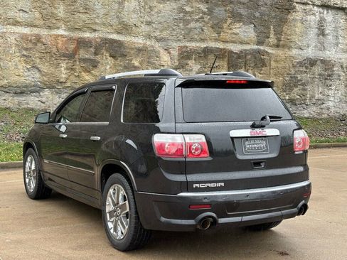 Used 2011 GMC Acadia Denali image 3