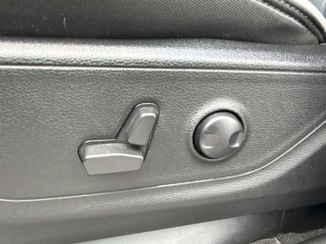 Used 2022 RAM 1500 Big Horn AWD/4WD image 13