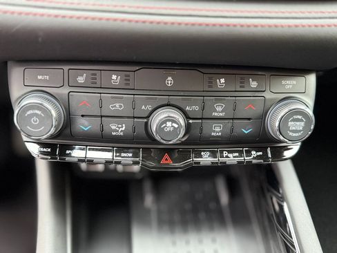 Used 2026 Dodge Durango GT w/ Tow 'N Go Package image 28