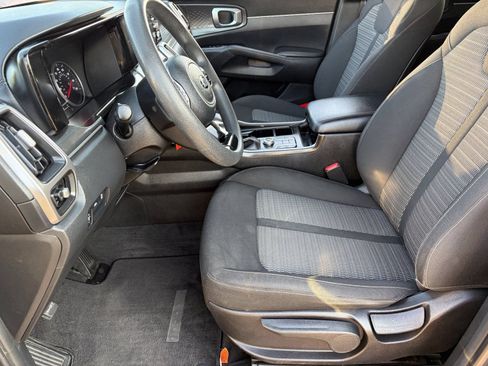 Used 2021 Kia Sorento LX AWD/4WD image 20