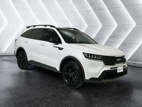 Used 2023 Kia Sorento S w/ Panoramic Sunroof Package AWD/4WD image 1