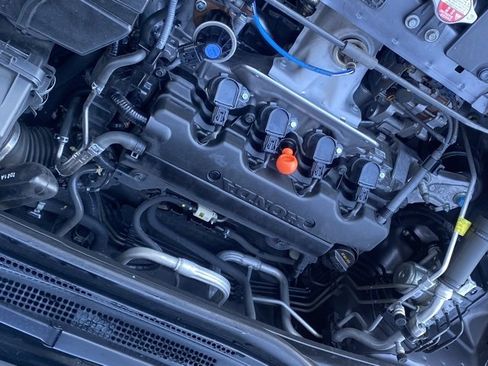 Used 2022 Honda HR-V Sport image 11