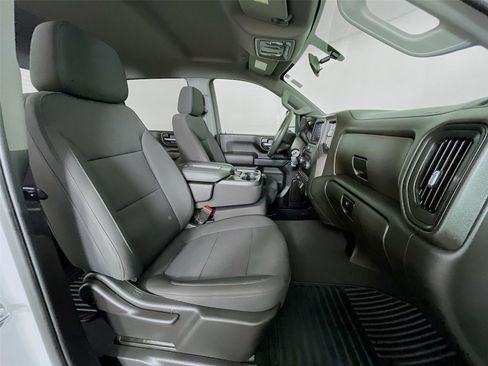 Certified 2023 Chevrolet Silverado 2500 Custom w/ Gooseneck/5TH Wheel Package image 29