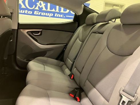 Used 2019 Hyundai Elantra Value Edition image 19