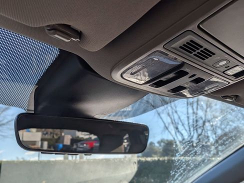 Used 2023 Honda Odyssey Touring image 31