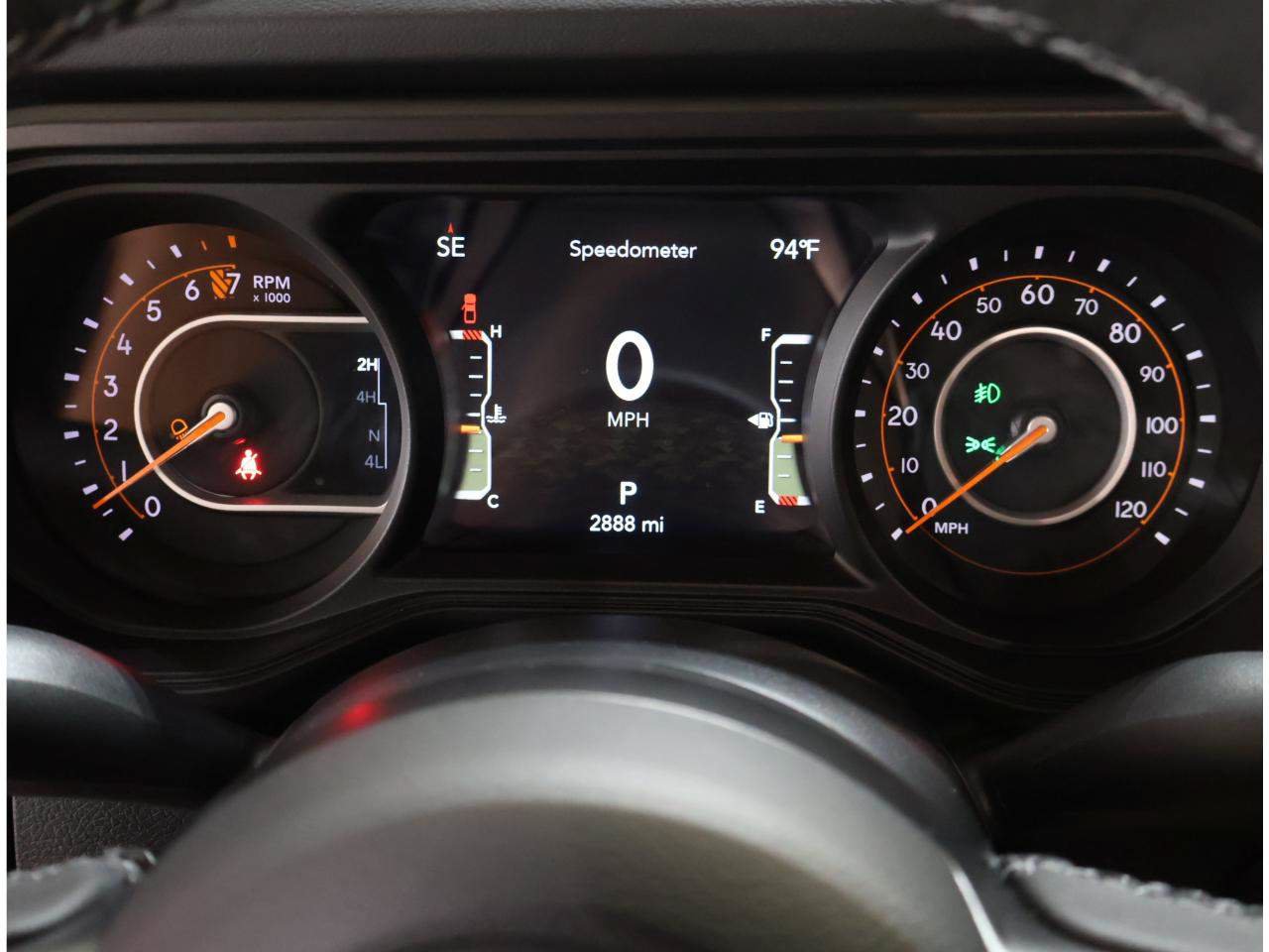 Used 2025 Jeep Gladiator Mojave w/ Safety Group AWD/4WD image 20
