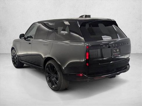 New 2026 Land Rover Range Rover SE image 5
