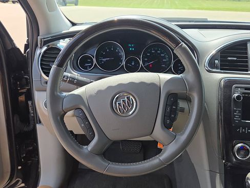 Used 2017 Buick Enclave Convenience FWD image 24