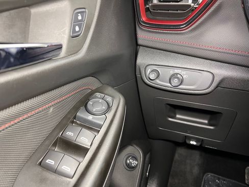 Used 2024 Chevrolet TrailBlazer RS w/ Convenience Package image 15