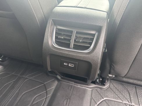 Used 2025 Chevrolet Blazer LT w/ LPO, Floor Liner Package FWD image 15