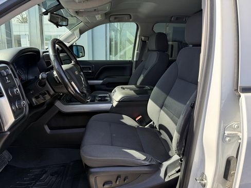 Certified 2018 Chevrolet Silverado 1500 LT w/ Texas Edition image 7