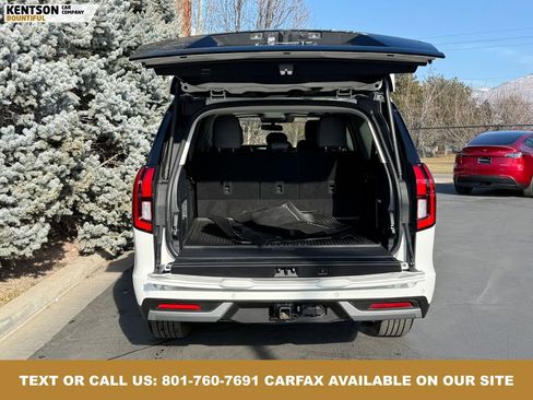 Used 2025 Ford Expedition Max Platinum image 40