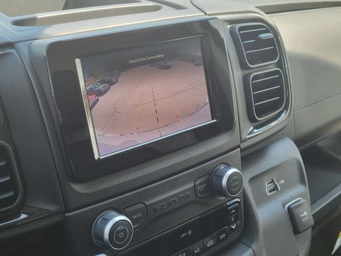 Used 2025 RAM ProMaster 3500 w/ Convenience Group FWD image 15