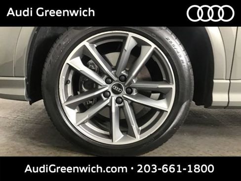 Used 2023 Audi Q3 2.0T Premium w/ Black Optic Sport Package AWD/4WD image 28
