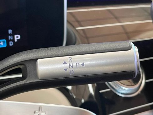 Used 2023 Mercedes-Benz S 580e 4MATIC Sedan w/ AMG Line image 41