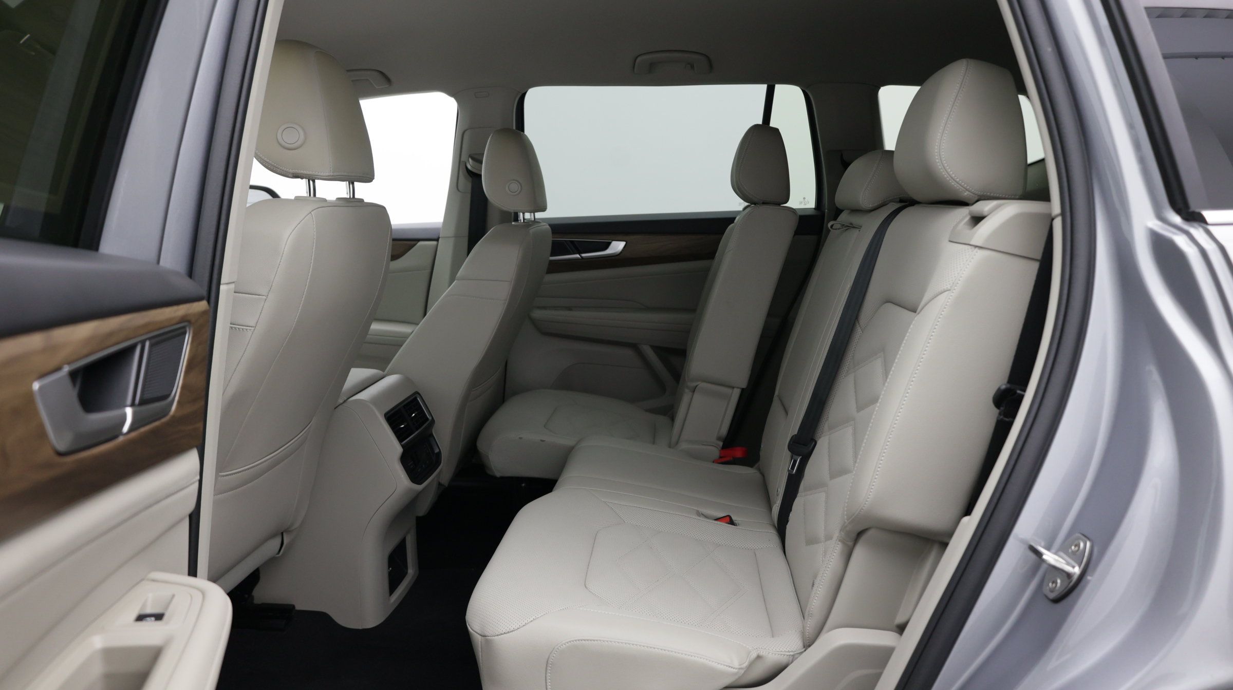 Used 2026 Volkswagen Atlas SE FWD image 30