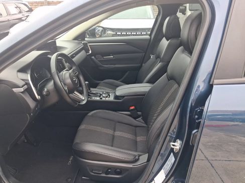 Used 2025 MAZDA CX-50 AWD 2.5 S w/ Premium Package image 4