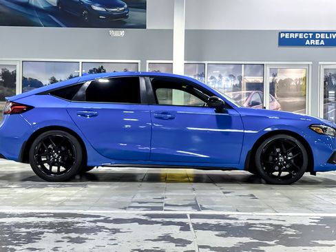 Used 2024 Honda Civic Sport image 7