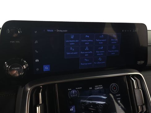 Certified 2025 Lexus LX 700h Overtrail image 27