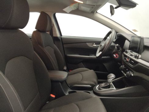 Used 2019 Kia Forte LXS image 21