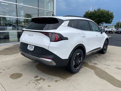 New 2026 Kia Sportage EX w/ EX Panorama Roof Package FWD image 5