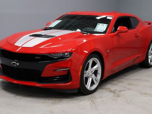 Used 2019 Chevrolet Camaro SS image 7