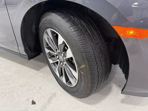 Used 2023 Honda Odyssey EX-L image 13