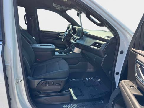 Used 2023 Chevrolet Tahoe LS AWD/4WD image 39