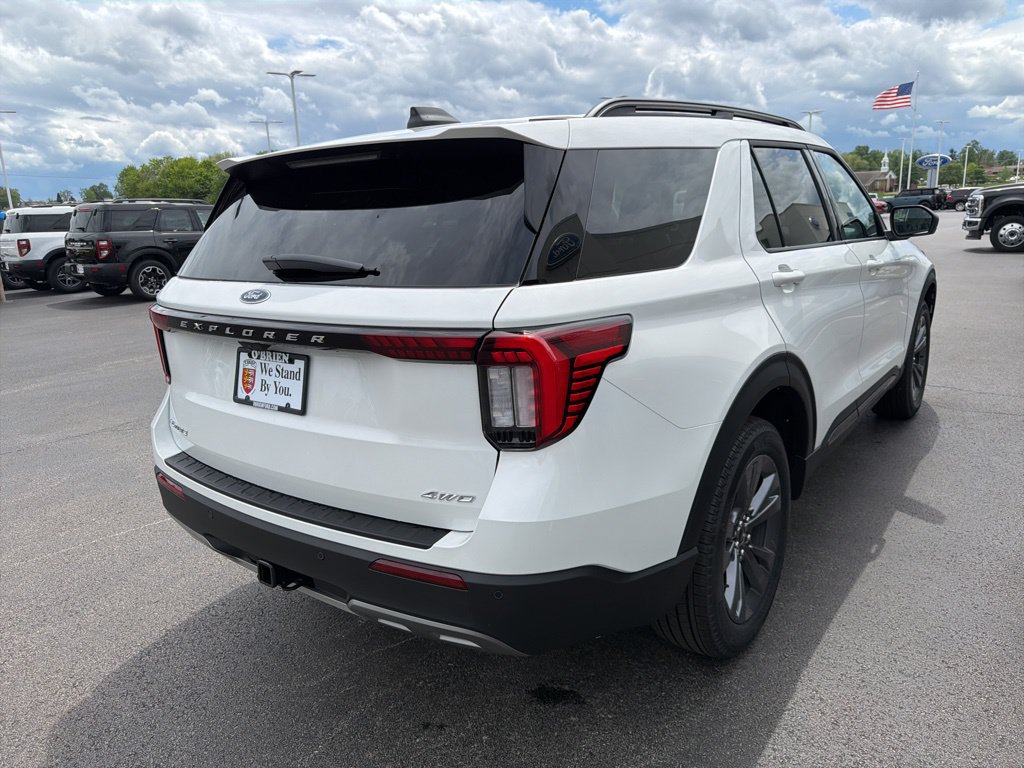 New 2026 Ford Explorer Active w/ Active Comfort Package AWD/4WD image 5