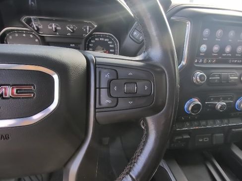 Used 2020 GMC Sierra 1500 AT4 w/ AT4 Preferred Package AWD/4WD image 16