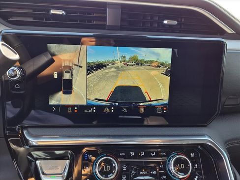 New 2026 GMC Sierra 2500 Denali w/ Denali Reserve Package image 15