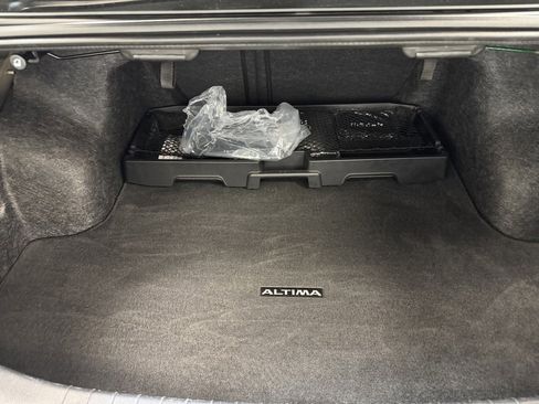 Used 2023 Nissan Altima 2.5 SV image 22