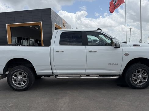 Certified 2024 RAM 2500 Laramie AWD/4WD image 4