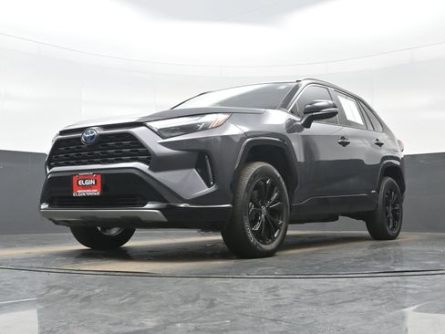 Used 2022 Toyota RAV4 XSE image 29