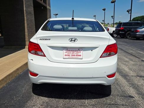 Used 2015 Hyundai Accent GLS FWD image 7