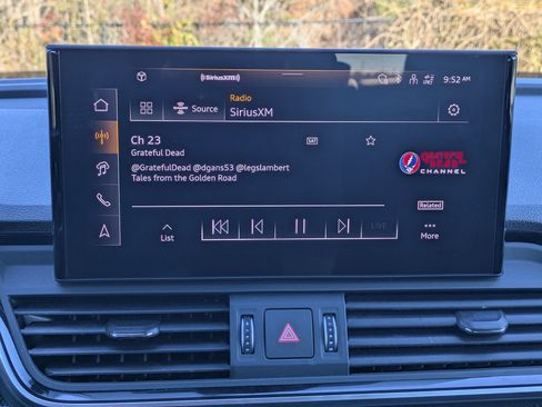 Used 2024 Audi SQ5 Premium Plus w/ Premium Plus Package image 12