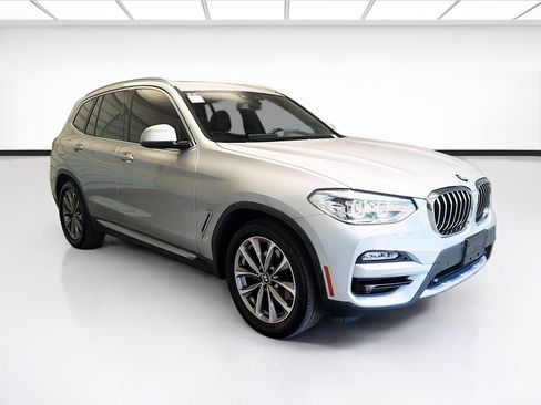 Used 2019 BMW X3 sDrive30i w/ Premium Package RWD image 3