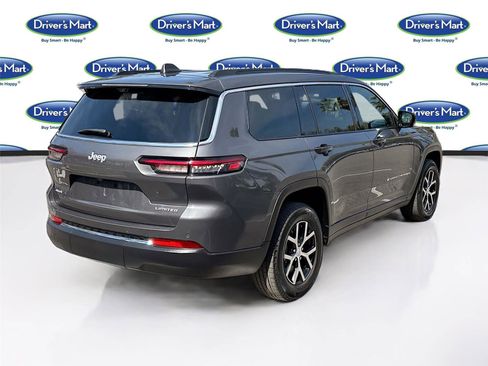 Used 2024 Jeep Grand Cherokee L Limited w/ Luxury Tech Group II image 7