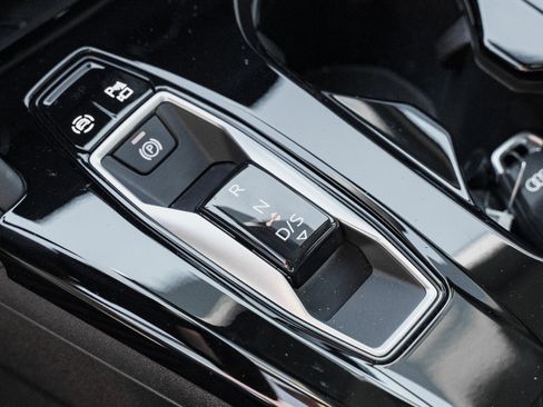 Certified 2025 Audi Q5 Premium w/ Premium Plus AWD/4WD image 11