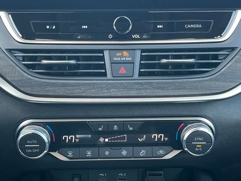 New 2025 Nissan Altima 2.5 SL image 28