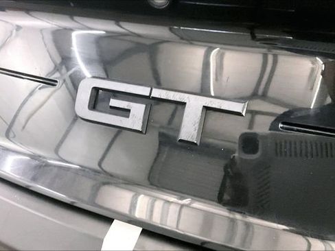 Used 2019 Ford Mustang GT RWD image 13