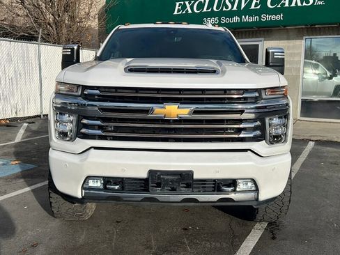 Used 2020 Chevrolet Silverado 3500 High Country w/ Z71 Off-Road Package image 2