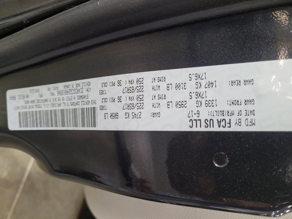 Used 2017 Dodge Grand Caravan SXT FWD image 33