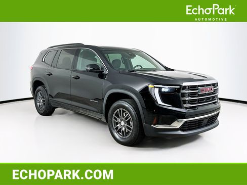 Used 2025 GMC Acadia Elevation FWD image 1